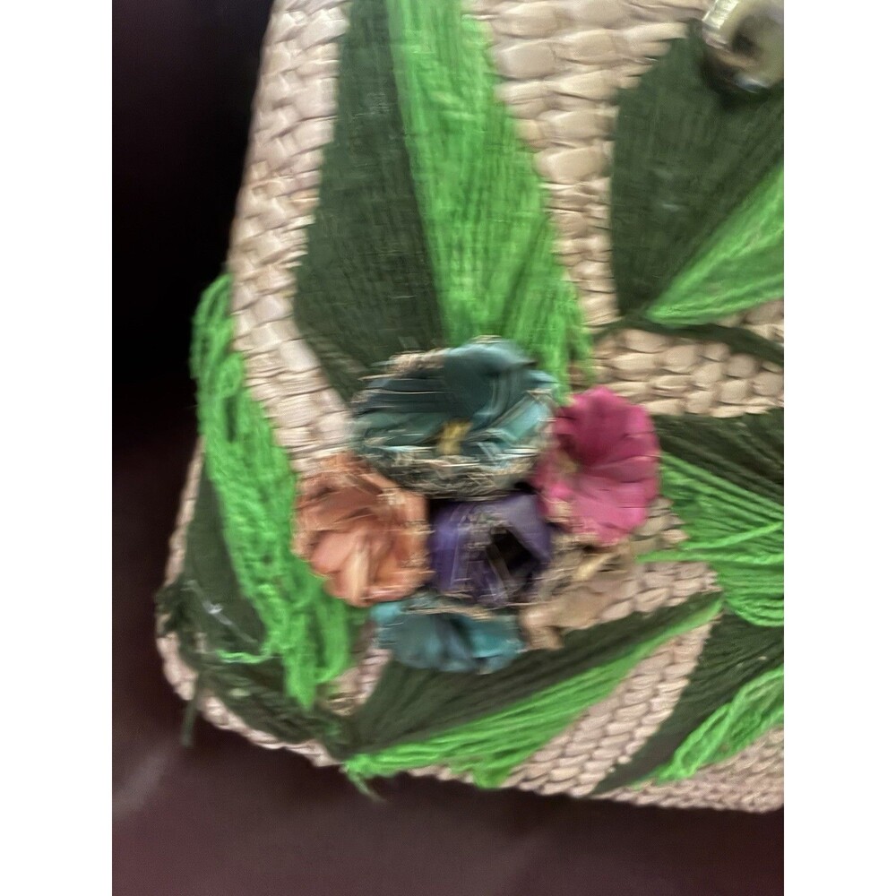 Vintage 1960s Mexican Woven Straw Basket Purse 3D Palm Leaf Flowers MCM Tote Bag - Picture 3 of 9